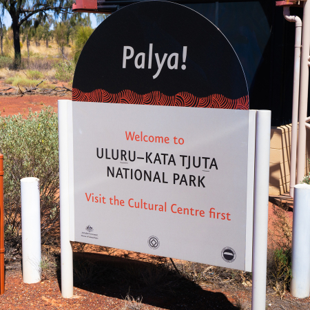 Uluru, Ayers Rock and Surroundings