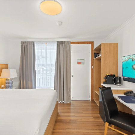 Airlie Beach Hotel, Airlie Beach 4