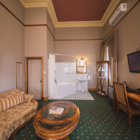 Denison Boutique Hotel, Rockhampton 4